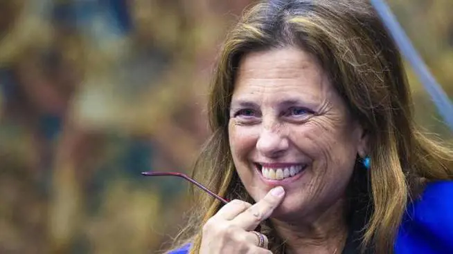 Addio alla giornalista Ida Colucci. È stata direttrice del TG2 