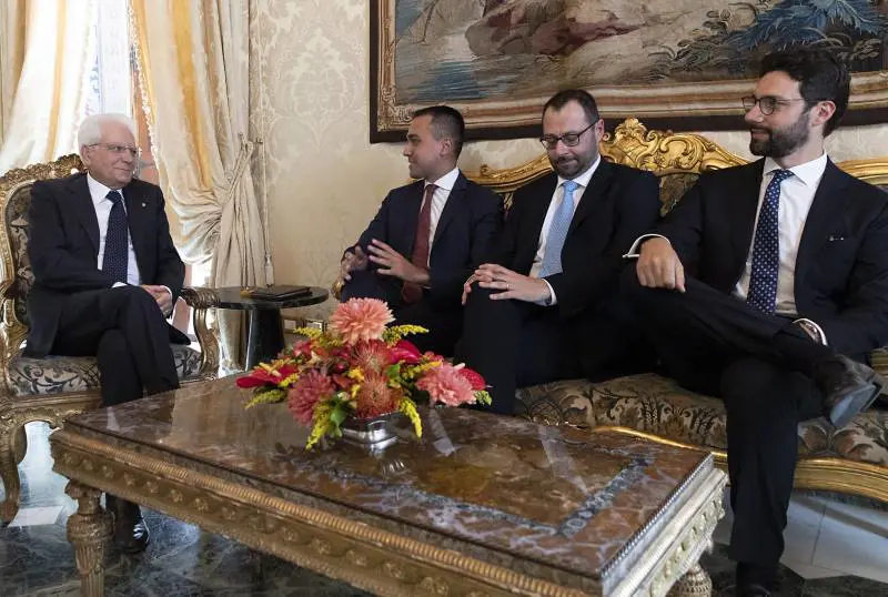 Di Maio non vuole il voto "Serve maggioranza solida"