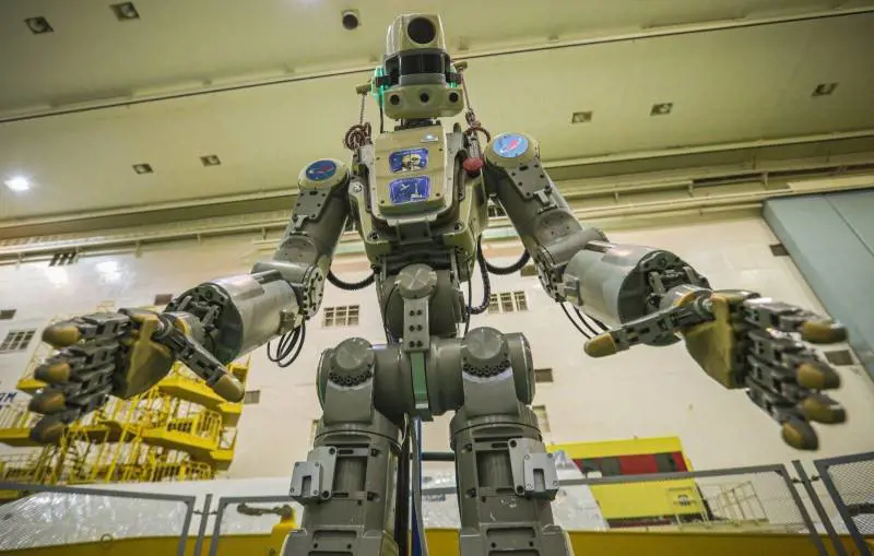 La realtà del nuovo universo in cui l'uomo batte i robot