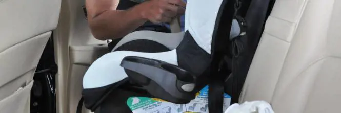 Manovra, bonus per il seggiolino anti abbandono