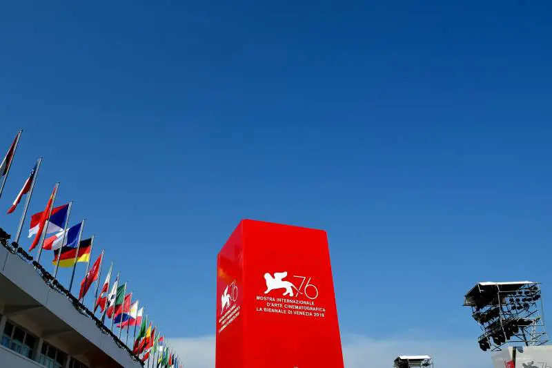 Lido senza politici? Forse è meglio...