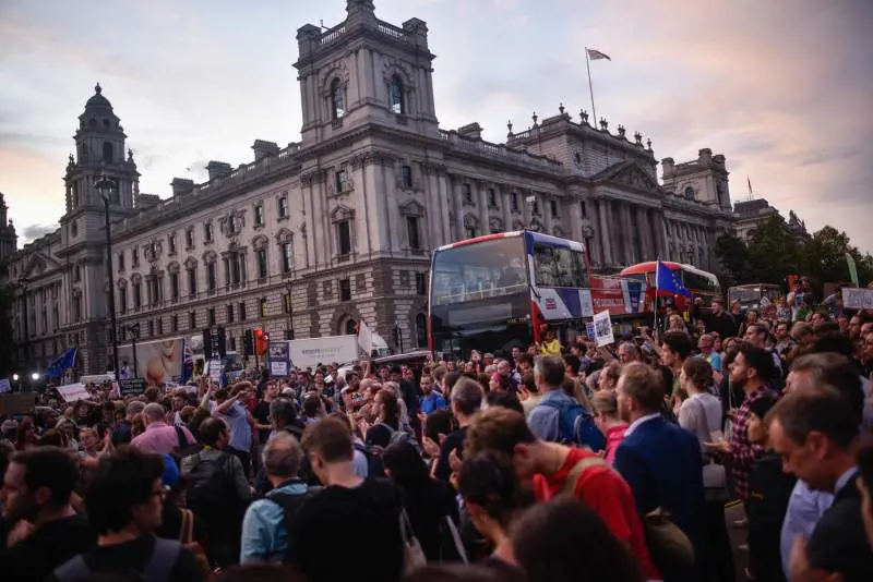 Brexit, il Regno Unito scende in piazza contro Boris Johnson