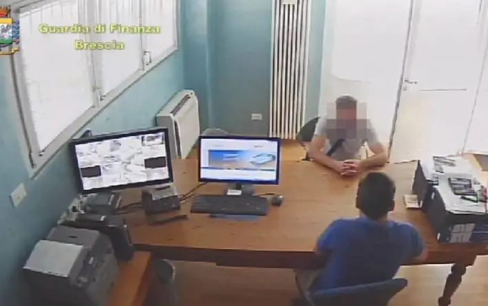 Quei prestiti a tassi folli:  così l'usuraio estorce soldi a gente in difficoltà