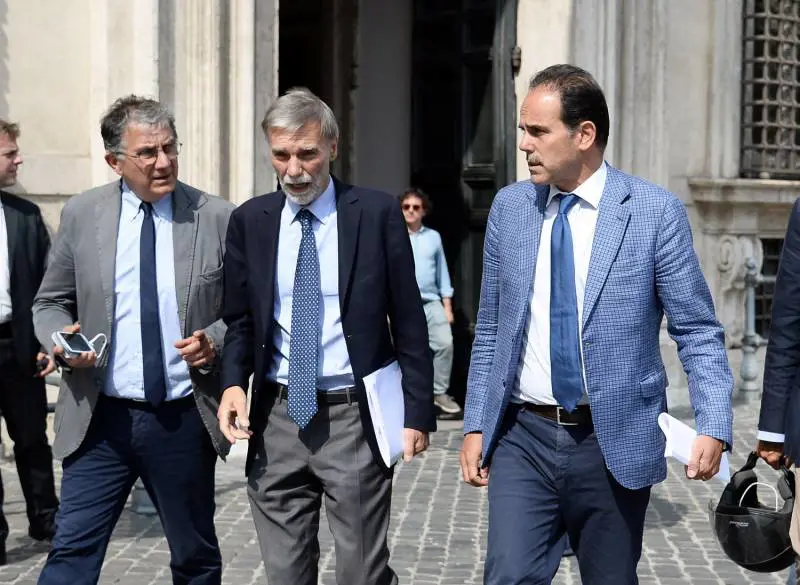 Chi può cascare subito con Letta al timone del Pd