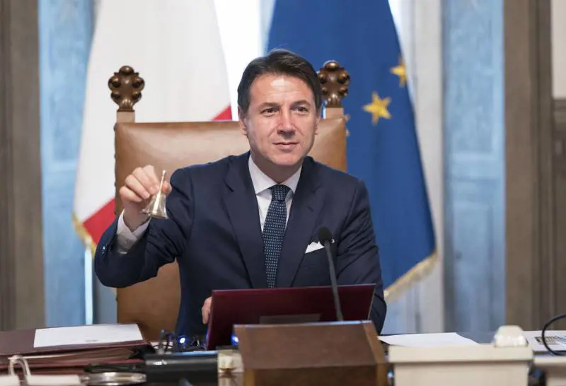 I sondaggi bocciano il Conte 2. E lui teme trappoloni in Senato