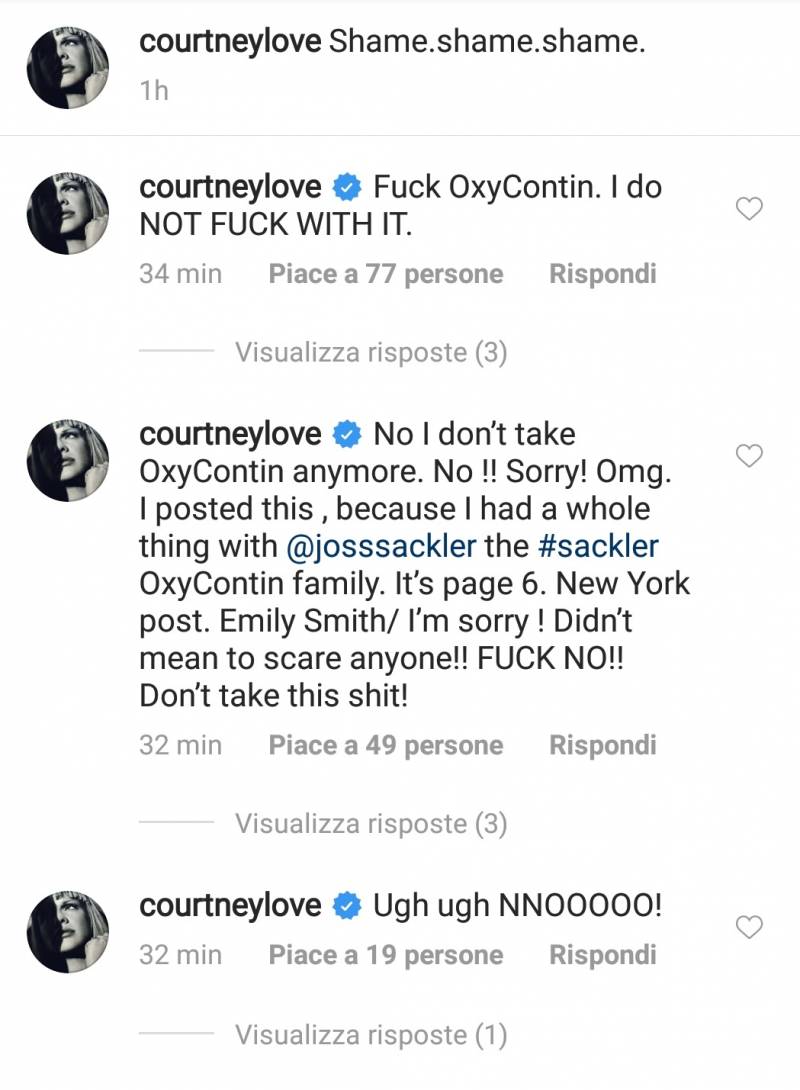 Courtney Love social