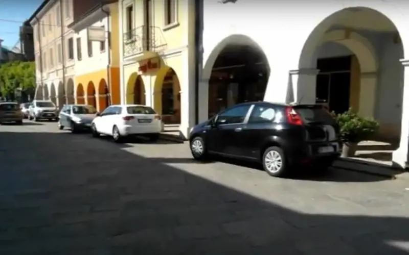 Carabiniere pestato da magrebino ubriaco che gli frattura la mascella