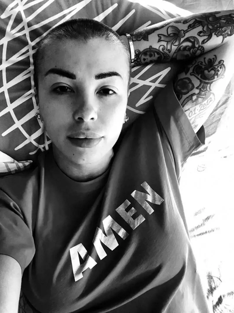 Claudia Lai Nainggolan sui social: "Il periodo più buio della mia vita"