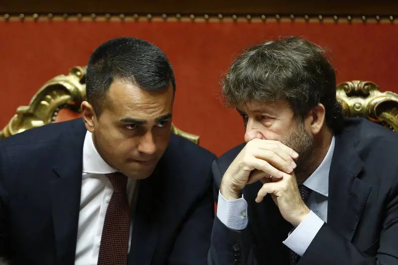 "Ius culturae non è priorità", "Ti sbagli": scontro Di Maio-Franceschini