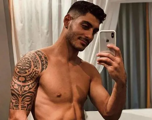 Scandalo a Uomini e Donne, Javier eliminato: aveva una storia fuori dal programma