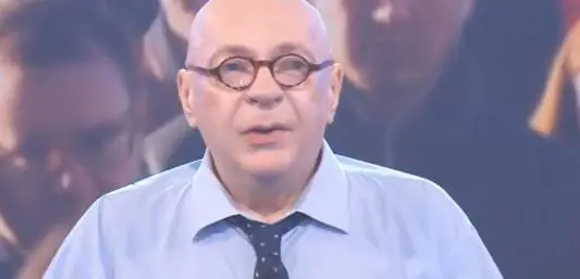 Addio di Platinette alla tv: 'Devo combattere il male'