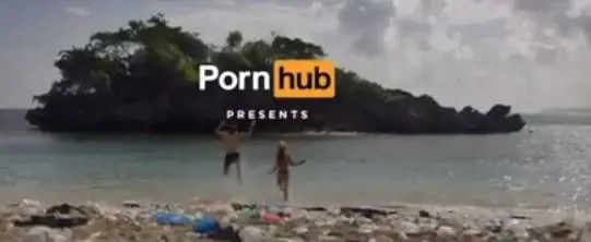 Pornhub è plastic free: il video che salva l'oceano