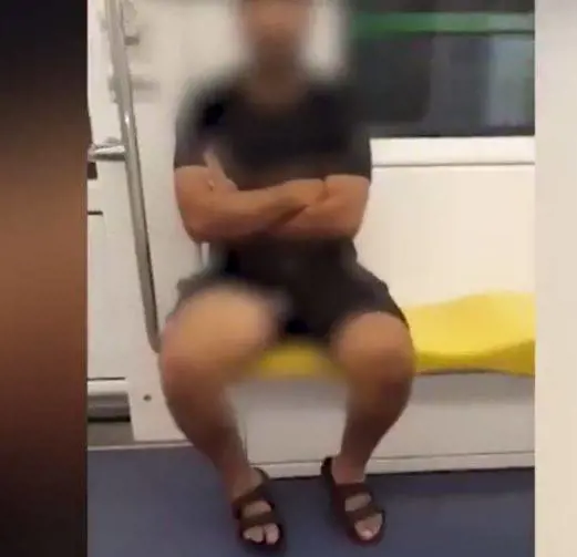 Maniaco choc in metro: quegli atti osceni sul vagone