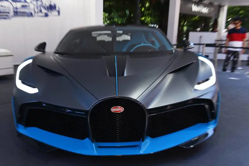 Il rombo del motor show tra Milano e l'autodromo. Con tanti saluti ai grillini