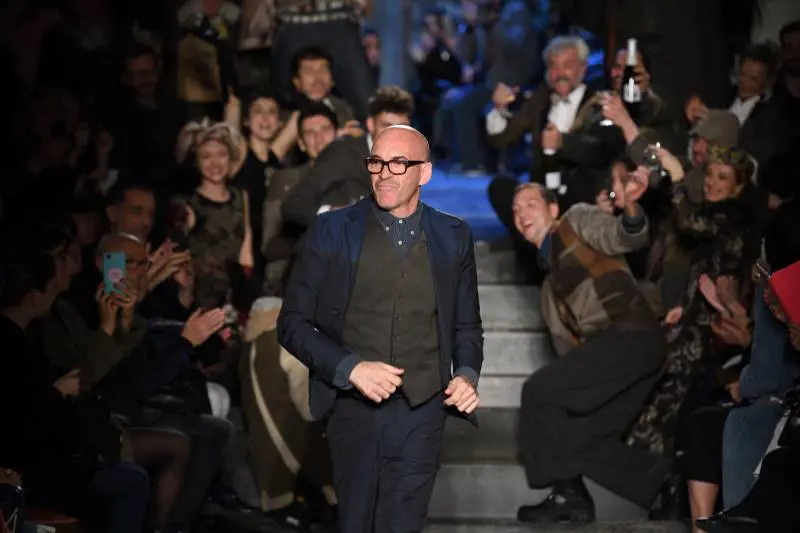"Racconto l'amore a teatro, gli attori sfilano in mutande"