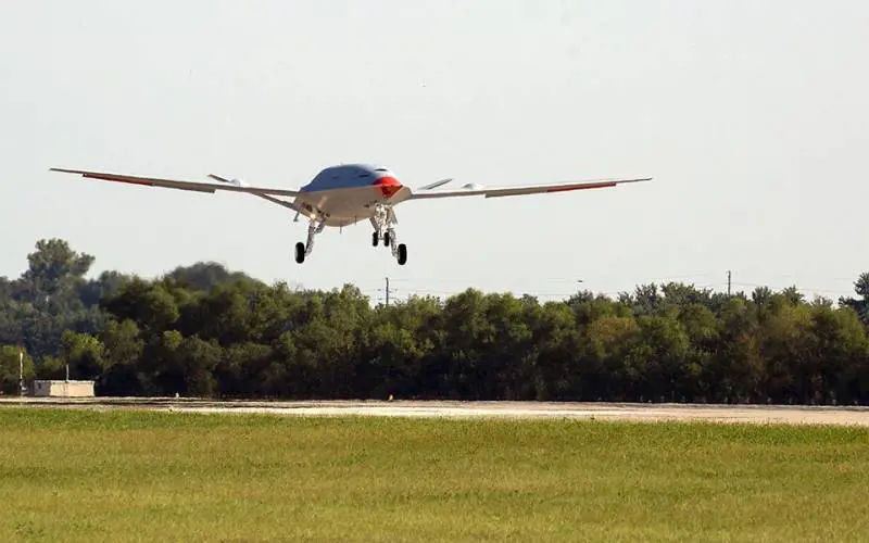 Stati Uniti, primo volo per l’MQ-25 Stingray