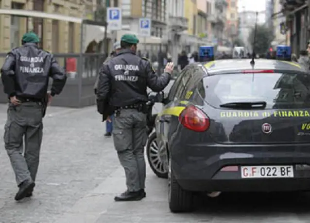 Soldi per evitare manutenzione delle strade: arrestati 3 dipendenti Anas