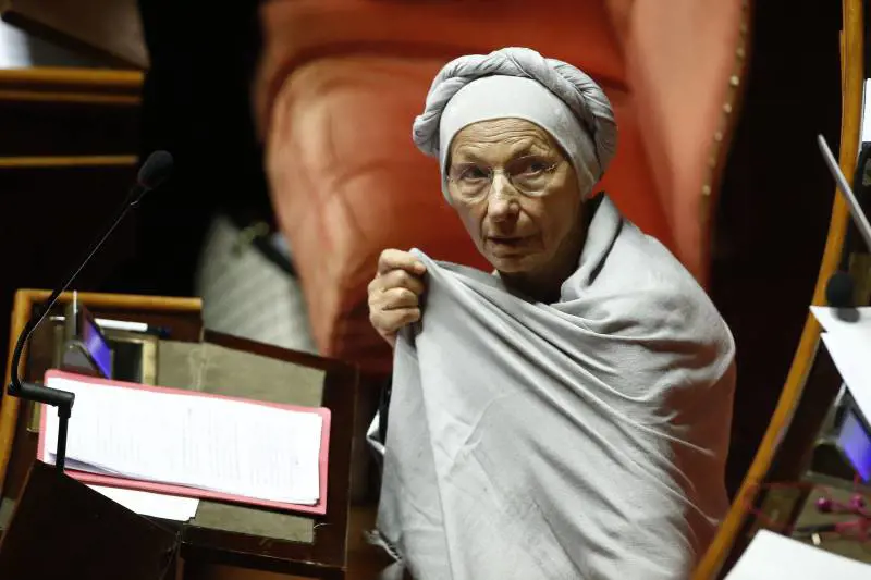 Ora esplode l'atomo della Bonino