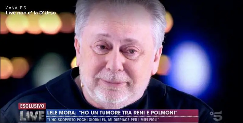 “Live Non è la D’Urso”, Lele Mora racconta di avere un tumore maligno