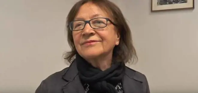 L'impiegata quota 135 che non va in pensione: "Lavoro da 60 anni"
