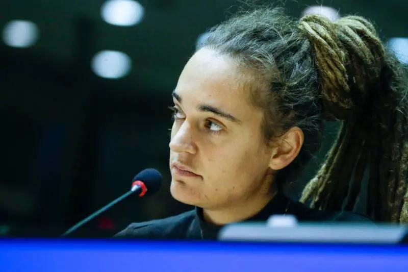 Rackete al Parlamento Ue, l'ira di Salvini: "Dovrebbe stare in galera"