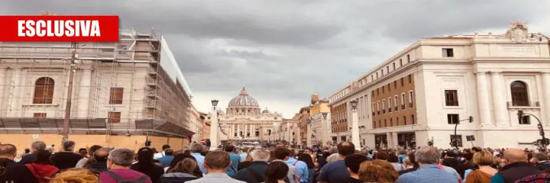 Il rosario contro la Chiesa di Greta: "Tesi eretiche al sinodo amazzonico"