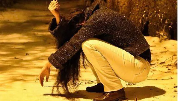 Colpisce la moglie con una forchetta, arrestato 59enne di Pozzuoli