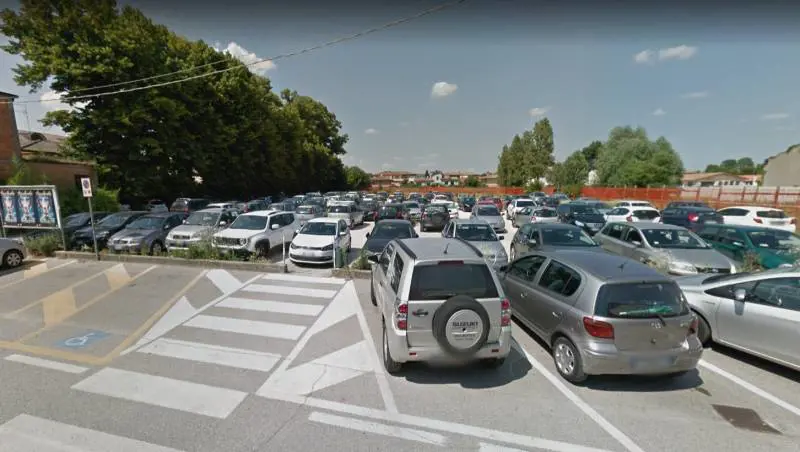 Padova, chiesta espulsione per clandestino, ma è sposato con italiana