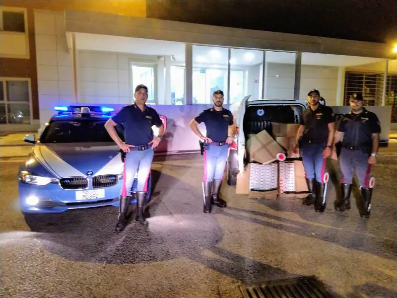 Scoperto con 100 kg di sigarette destinate al contrabbando, arrestato un agrigentino