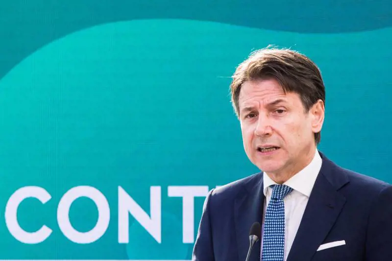 Brexit, Conte a Johnson: "Impegno per un'uscita ordinata"