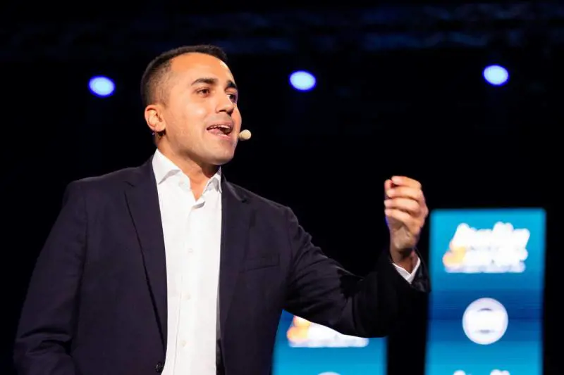 Di Maio agli attivisti M5S: "Tanti errori, ma non vi ho mai traditi"