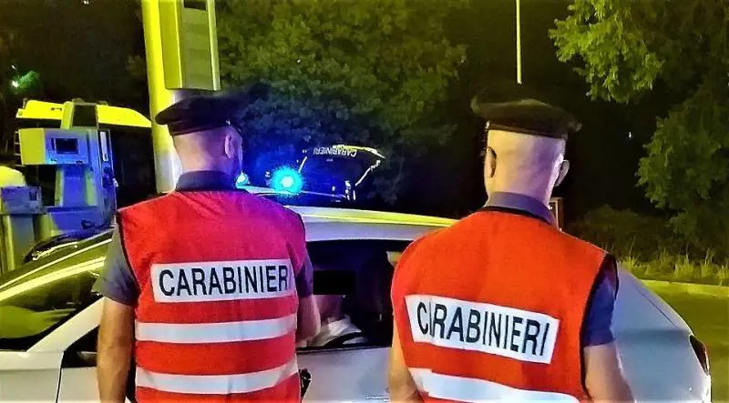 "Nonno pusher" a Catania: spacciava marijuana e crack