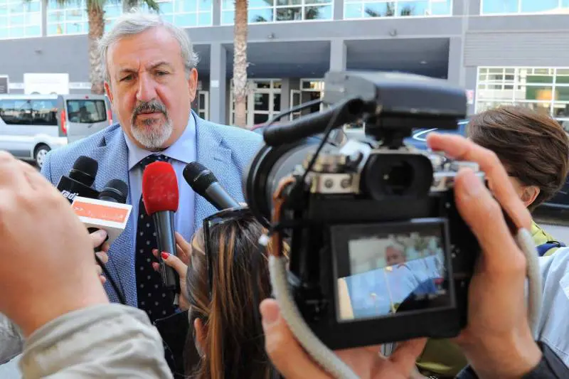 Nomine nell'azienda sanitaria: indagato governatore Emiliano