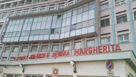 A 10 anni muore di Covid: "Non vaccinato per precauzioni di salute"