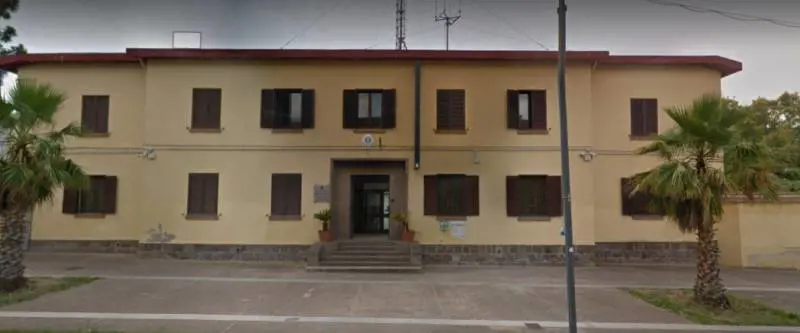 Anziano sorprende i ladri in casa Massacrato di botte