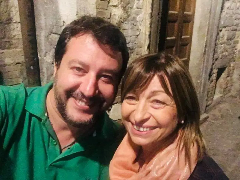 Umbria, Salvini esulta: "Un'impresa storica". Poi attacca Conte: "Un omino"