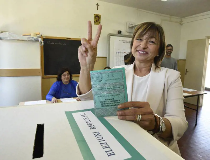 Umbria, centrodestra a valanga