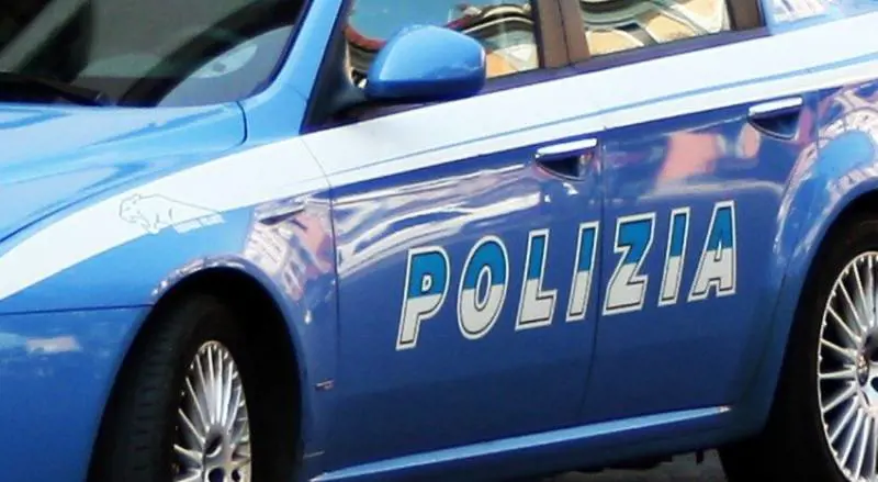 Acerra, domenica di sangue: spari all’impazzata contro gruppo di giovani