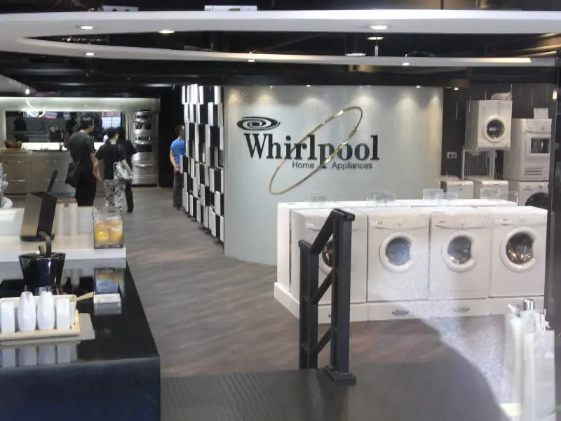 Whirlpool non chiude più. A Napoli si esulta ma è solo una tregua