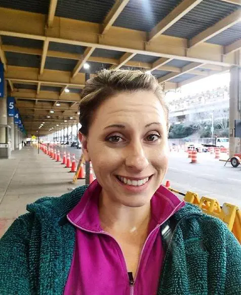 Svastica sul pube, si dimette la Democratica Katie Hill