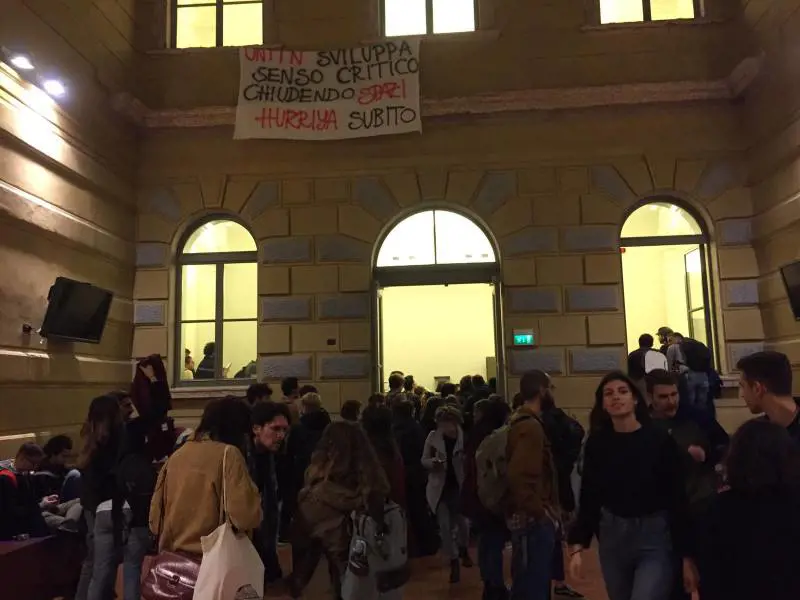 Ma le idee non si possono fermare