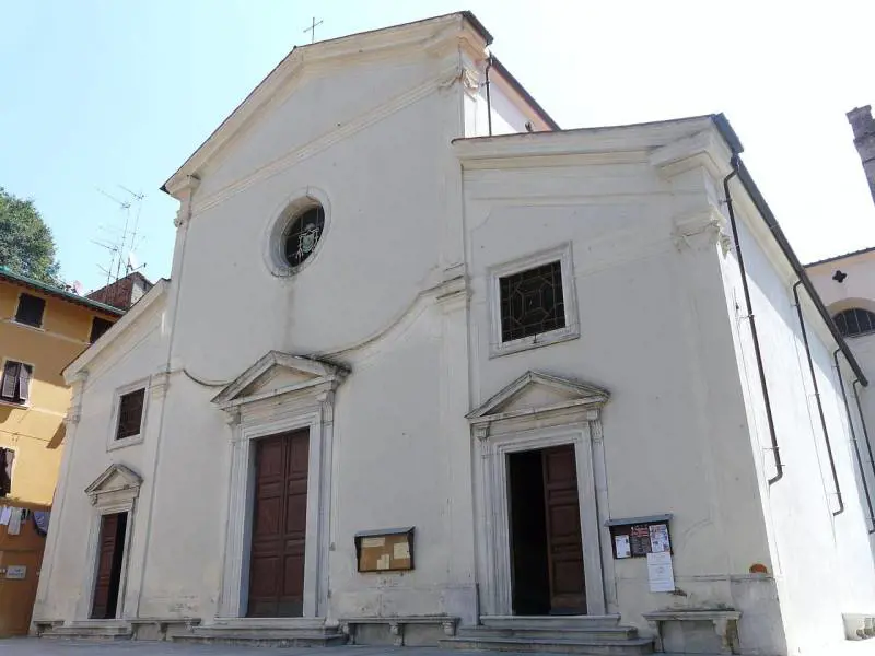 Polemiche a Seravezza, parroco promuove conferenze su islam e Corano