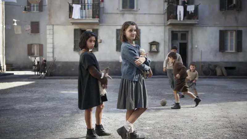 L'italiano "L'amica geniale" è il libro più bello del secolo