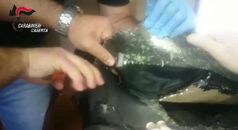 Caserta, sgominato dai carabinieri un traffico di eroina internazionale