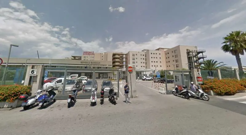 Picchiata a morte dal figlio: "Anziana da tempo era vittima di violenze"