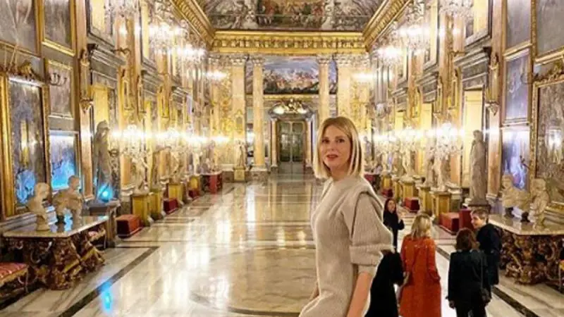 Alessia Marcuzzi compie 47 anni: party divertente con le amiche