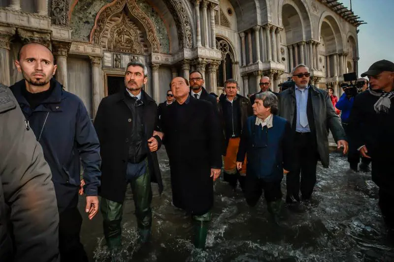Berlusconi a Venezia: "Il Mose va fatto subito"