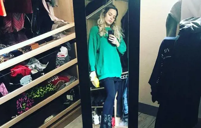 Laura Chiatti furiosa contro un follower: "Fattè lavá l’invidia che te se magna!"