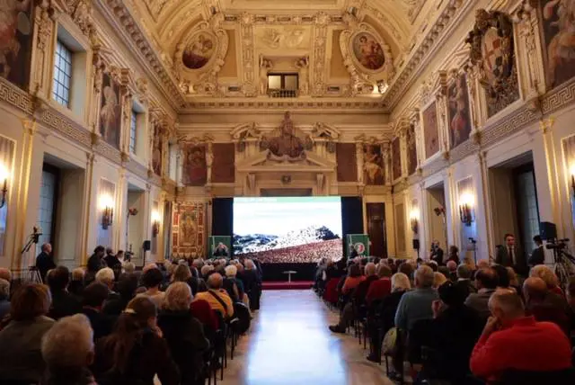 I primi 125 anni del Touring Dal velocipede ai viaggi etici