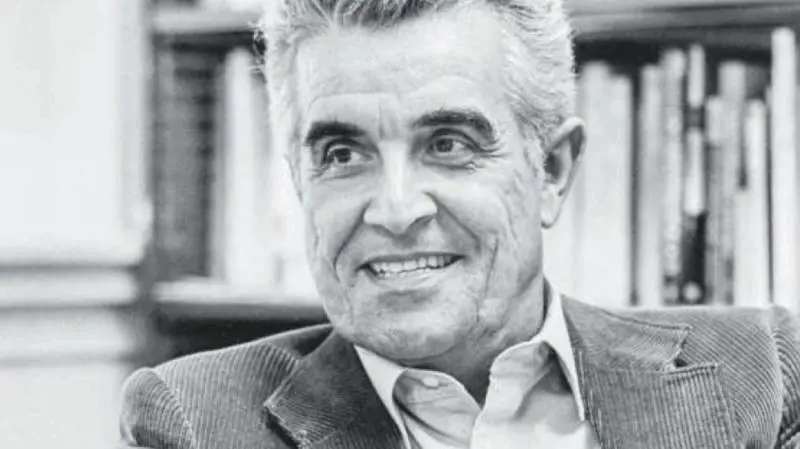 Girard: "La democrazia non ci salverà"